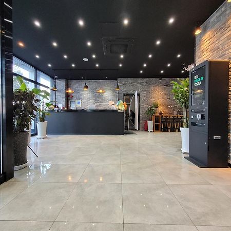 Gangneung Gyeongpodae Hotel Cube Exterior photo
