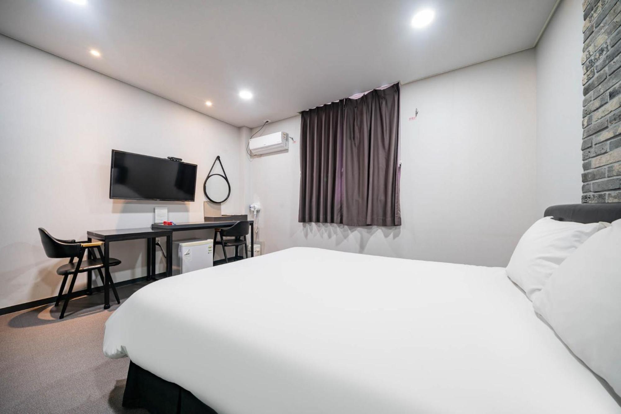Gangneung Gyeongpodae Hotel Cube Exterior photo